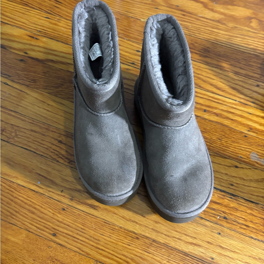 Girls Mini Platform Uggs